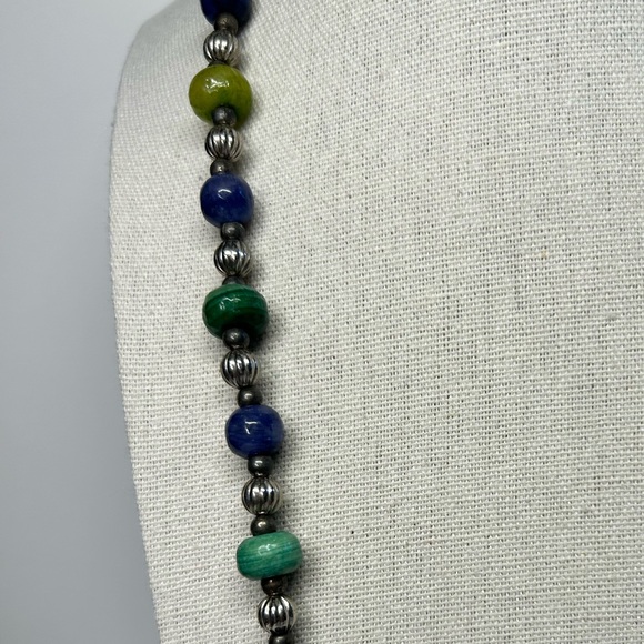 Vintage Long Glass Necklace with Glass and Silver Tone Beads Blue Green Teal - Picture 2 of 4